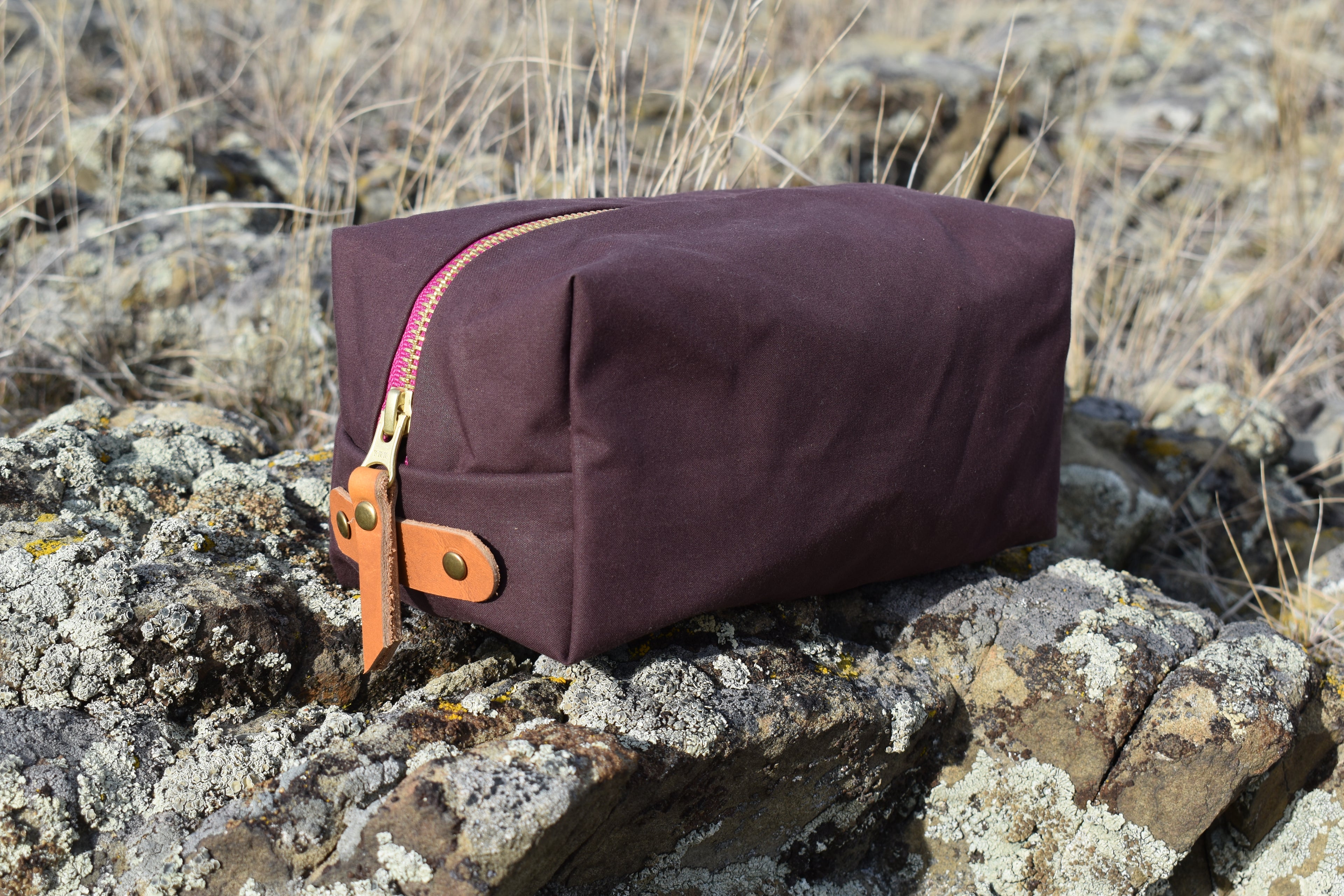 The Yarrow Pouch