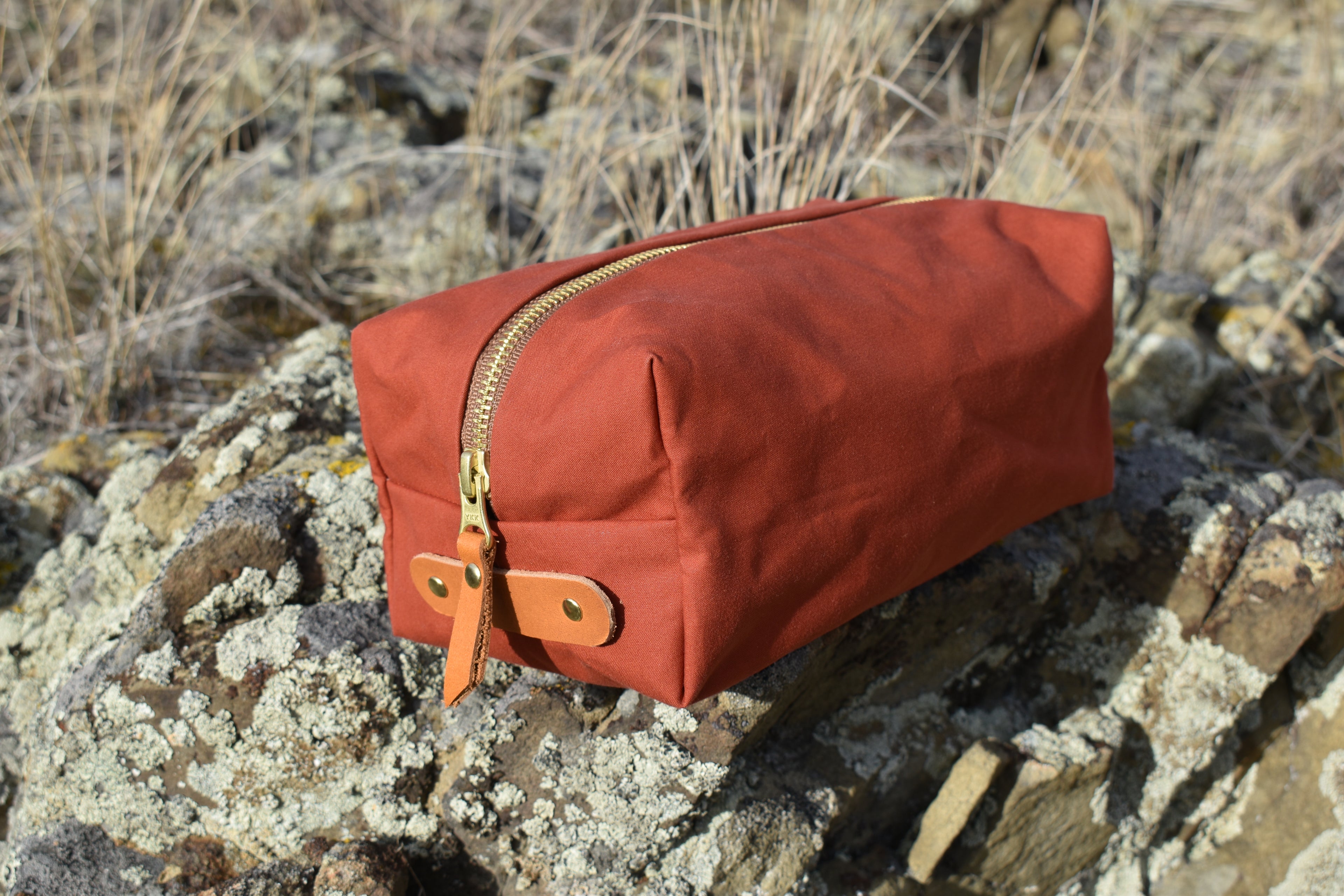 The Yarrow Pouch